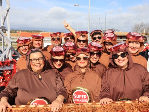 Lagos entra no espírito de Carnaval