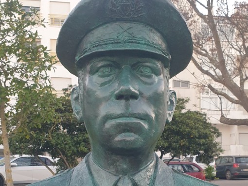 CICLO CONSERVAR PARA CONHECER “O CASO DA ESCULTURA DO CAPITÃO DE ABRIL SALGUEIRO MAIA”