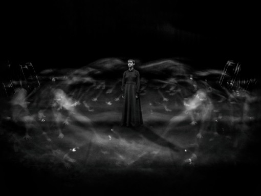 A LUMINOSA VIOLÊNCIA DA PERFEIÇÃO, de Daniel Matos