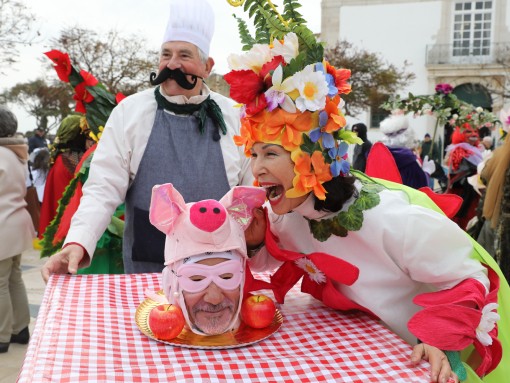 DESFILE DE CARNAVAL DAS ESCOLAS