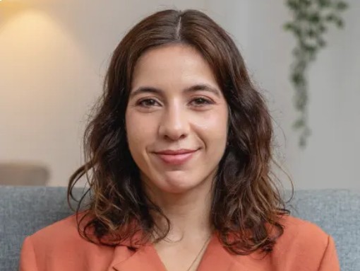 DIAGNÓSTICO SOCIAL: LIVROS QUE NOS CURAM (OU NOS INQUIETAM!), por Raquel Vareda e Sílvia Teixeira