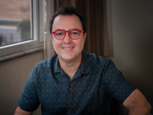 CICLO DE BIBLIOTERAPIA CONSCIENTE: LITERATURA COMO ESPELHO, por Alfredo Rollo
