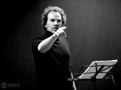 UMA LÍNGUA SEM PAPILAS - Espetáculo poético por Paulo Condessa