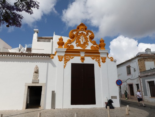EXPOSIÇÃO COLETIVA DE ARTESANATO “MÃOS CRIATIVAS”